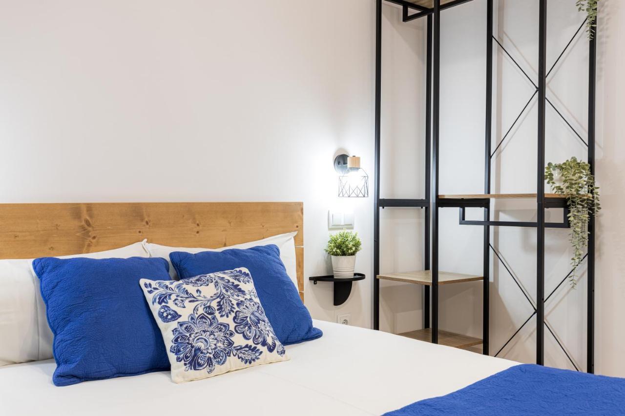 Latina XV Apartment Madrid Exterior photo