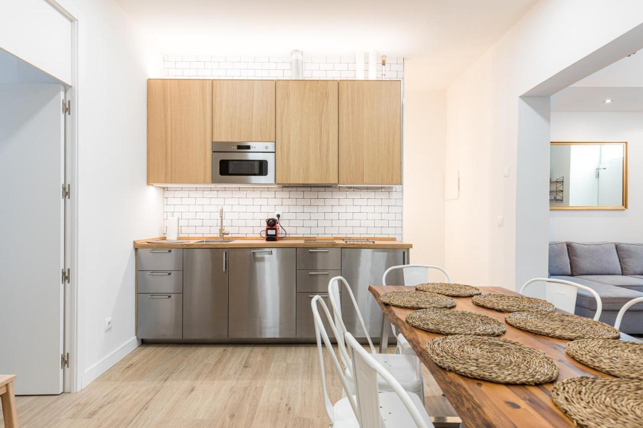 Latina XV Apartment Madrid Exterior photo