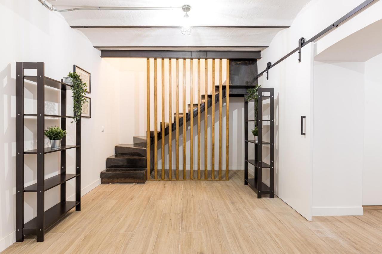 Latina XV Apartment Madrid Exterior photo